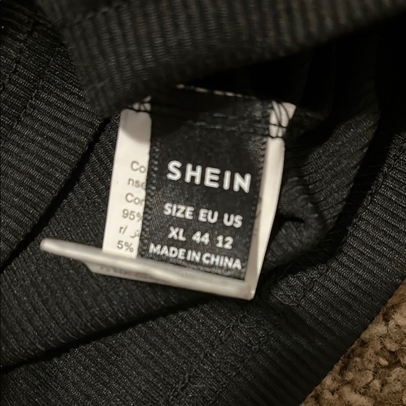 Black Lace-Up Long Sleeve Top - Picture 3 of 9